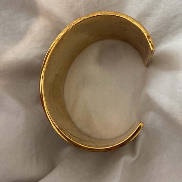 COPY - Tory Burch one size fits all cuff. - Picture 3 of 6